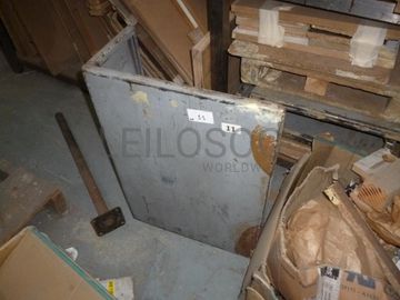 Hidráulica com moldes · Máquina de injeção de politeno · Moldes de Injeção · Moldes de Madeira