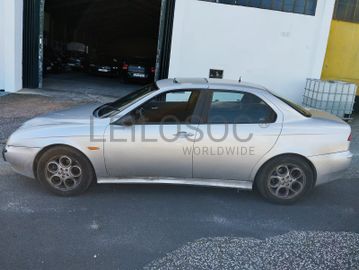Alfa Romeu 156  Sedan 1.6 16V Twin Spark · Ano 2000 