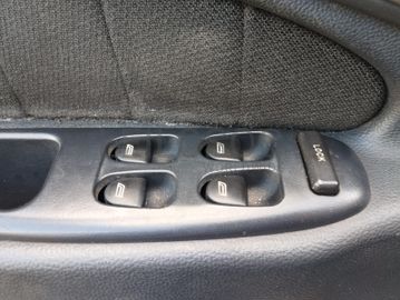 Alfa Romeu 156  Sedan 1.6 16V Twin Spark · Ano 2000 