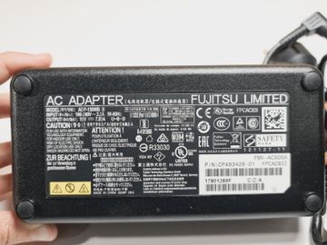 Portátil Fujitsu Celsius H770