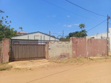 Imóvel Comercial em Ruínas para Renovação - Maputo