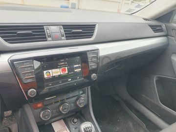 Skoda Superb · Ano 2016
