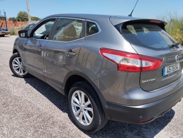 Nissan Qashqai 1.6 DCI · Ano 2017