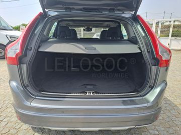 Volvo XC60 D4 · Ano 2016