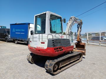 Escavadora Takeuchi TB250 · Ano 2011