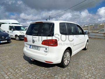 Volkswagen Touran 2.0 TDI · Ano 2012 