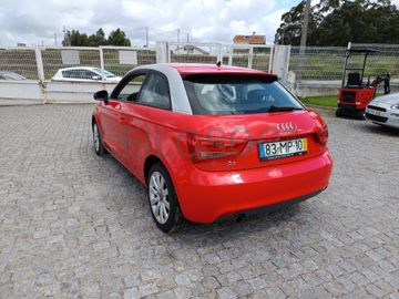Audi A1 · Ano 2012