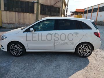 Mercedes-Benz B250e · Ano 2016