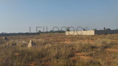 Infraestruturas em Terreno na Zona de Expansão do Bairro Albazine