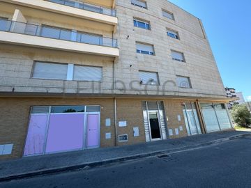 Apartamento T3 Duplex c/ 2 Lugares de Garagem · Trofa