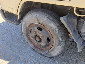 Toyota Dyna 250 · Basculante · Ano 1997