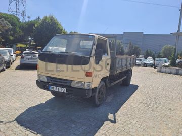 Toyota Dyna 250 · Basculante · Ano 1997