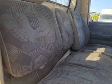 Toyota Dyna 250 · Basculante · Ano 1997