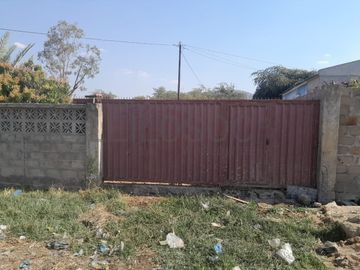 Infraestruturas em terreno no Bairro Canongola - Tete