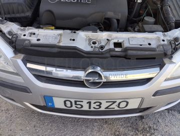 Opel Corsa · Ano 2005