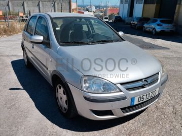 Opel Corsa · Ano 2005