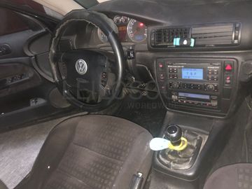 Volkswagen Passat B5 1.9 TDI · Ano 2003