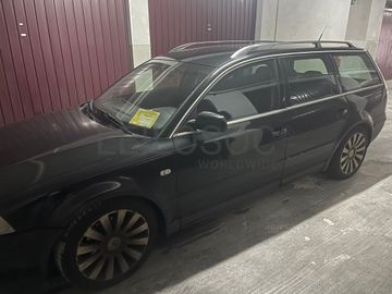 Volkswagen Passat B5 1.9 TDI · Ano 2003