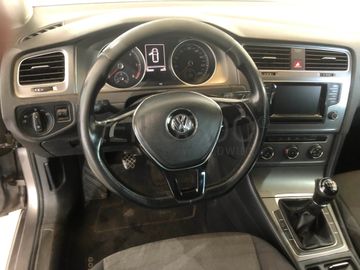 Volkswagen Golf · Ano 2014