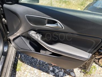 Mercedes-Benz A 180 CDI 1.5 · Ano 2016