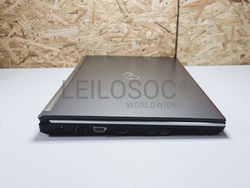 Portátil Fujitsu Celsius H770