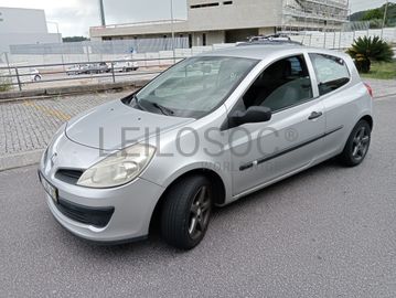 Renault Clio · Ano 2009
