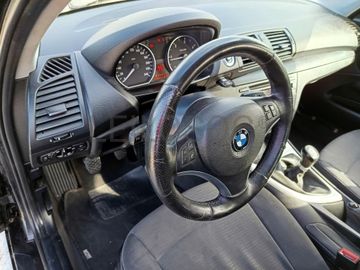 BMW 118D · Ano 2008