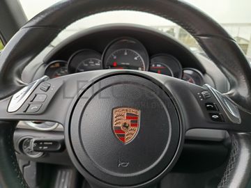 Porsche Cayenne · Ano 2012