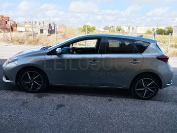 Toyota Auris · Ano 2017