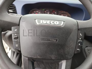 Iveco 35-160  · Ano 2017