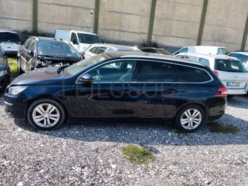 Peugeot 308 · Ano 2015