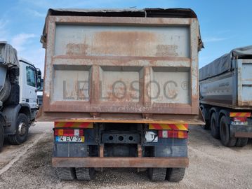 Camião Basc. Tras. 32 T Mercedes-Benz ACTROS 3236K/42 8x4