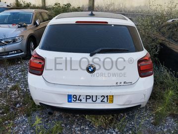 BMW 118 D · Ano 2011