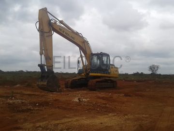 Escavadora NEW HOLLAND KOBELCO E215B