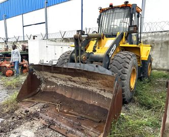 Chargeuse sur pneus 15T JCB 432ZX