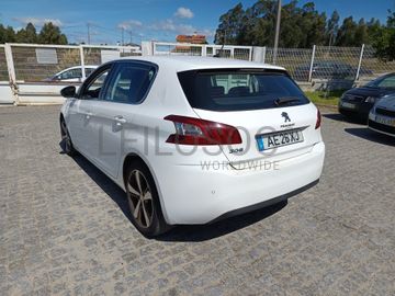 Peugeot 308 · Ano 2015