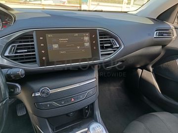 Peugeot 308 · Ano 2015