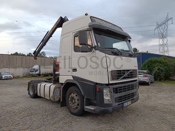 Volvo FH12 com Grua Hiab 4x2 · Ano 2003