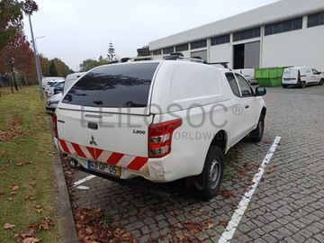 Mitsubishi L200 4WD CC Invite 3 L 2.5 DI-D