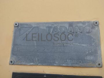 Grua  Tadano
