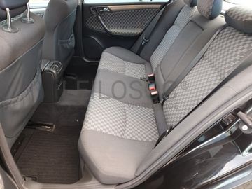 Mercedes-Benz C220 CDI · Ano 2000