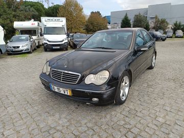 Mercedes-Benz C220 CDI · Ano 2000