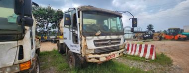 TATA 7M3 Concrete Mixer Truck 