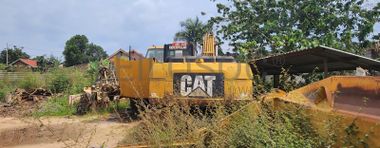 CATERPILLAR 25T Crawler Excavator with Spare Parts 