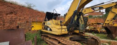 CATERPILLAR 25T Crawler Excavator with Spare Parts