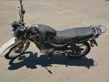 Moto YAMAHA YBR