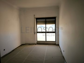 Apartamento T3 · Almada