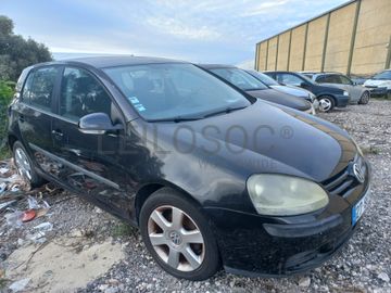 Volkswagen Golf 1.4 FSI · Ano 2004