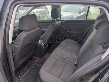 Volkswagen Golf 1.4 FSI · Ano 2004