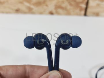 Conjunto Coluna Bluetooth e Fones Auriculares